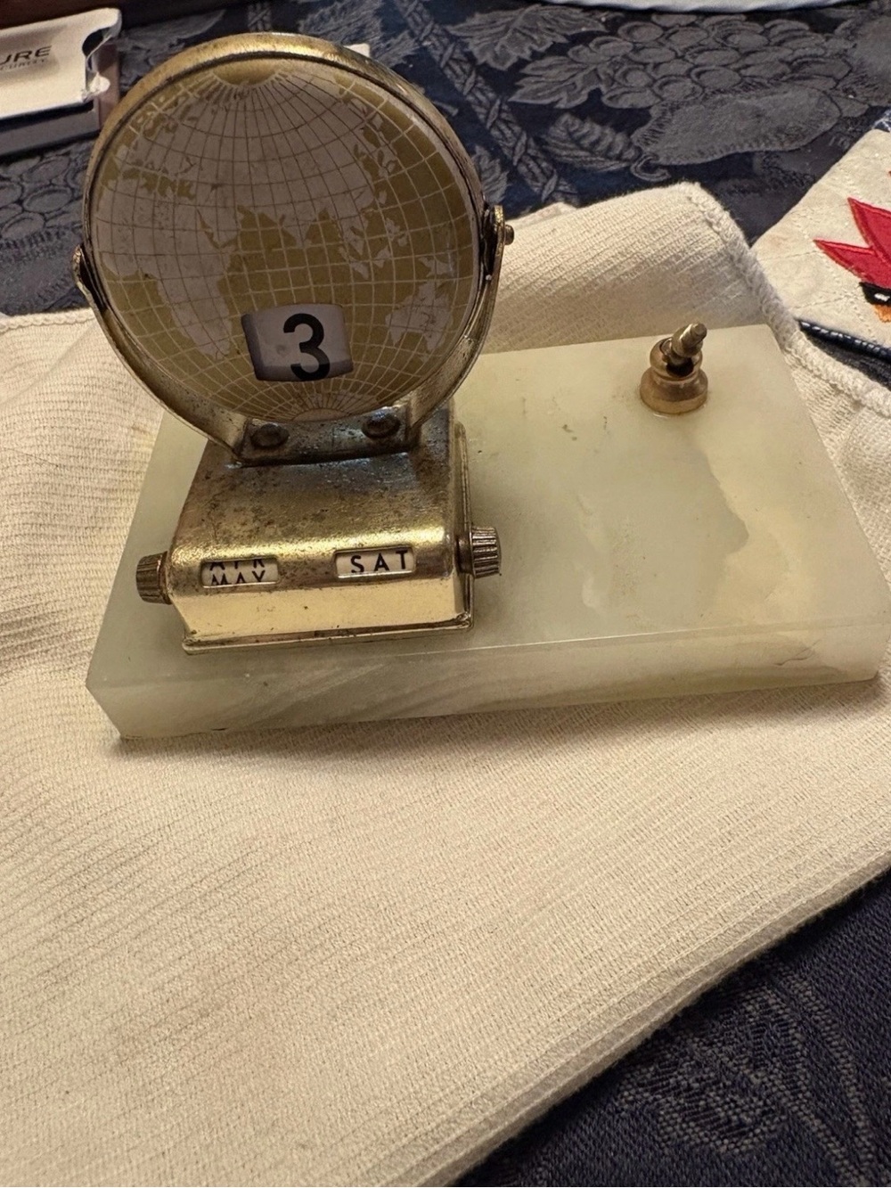 Brass and Alabaster Perpetual Desk Calendar Desktop day Date And Month